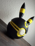 Umbreon Opening Poké Ball