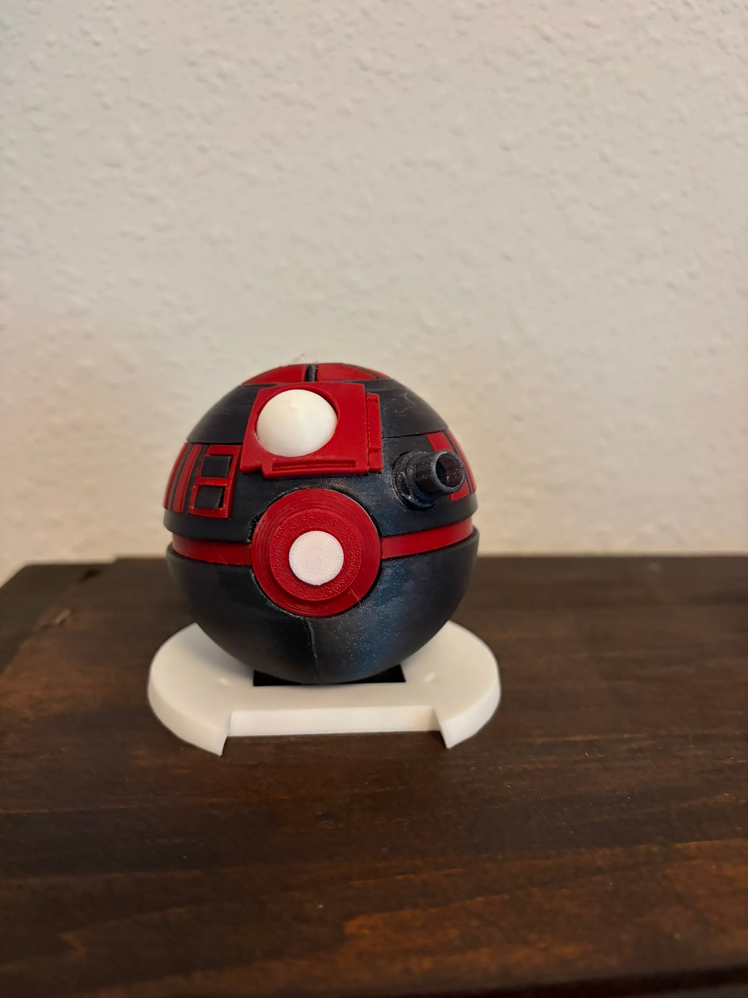 R2-D2 Dark Side Variant Poké Ball